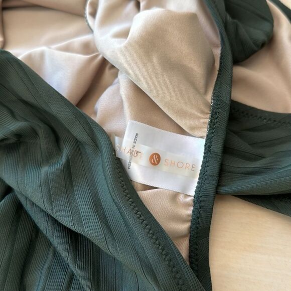 Shade & Shore • large • swimsuit • hunter green • like new • 1690 - Picture 10 of 12